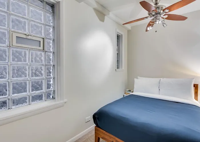 Pet Friendly! Historic River West Neighborhood - Easy Access To O'hare Apts Apartment *